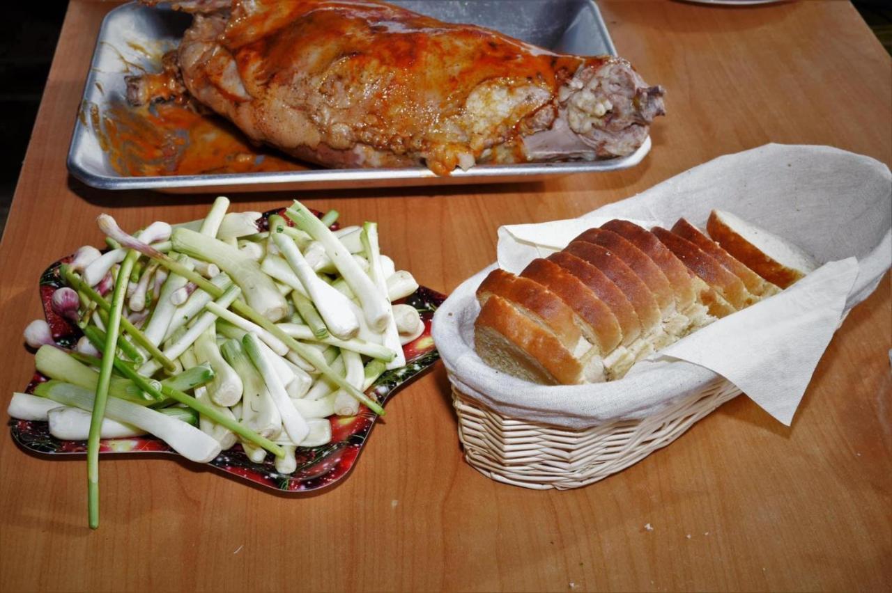 Lodge Cabanele Rus Budeşti