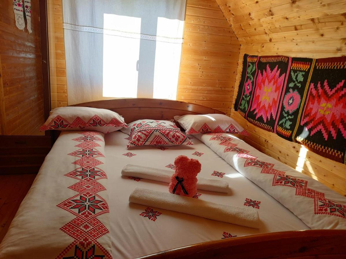Cabanele Rus Lodge Budeşti
